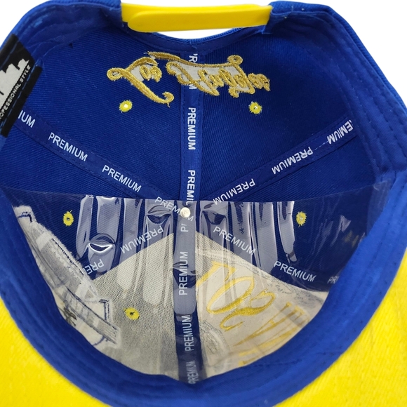 Men's Los Angeles Snapback Hat – Blue & Yellow Premium Cap with Football Graphic - Picture 10 of 11